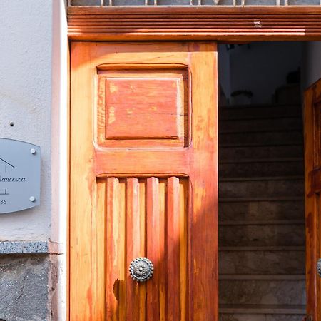 Casa Vacanza Francesca Leonforte Exteriör bild